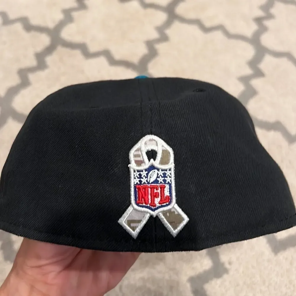 New Era Jacksonville Jaguars Fitted hat 7 1/4 salute to service rare hat NWT
